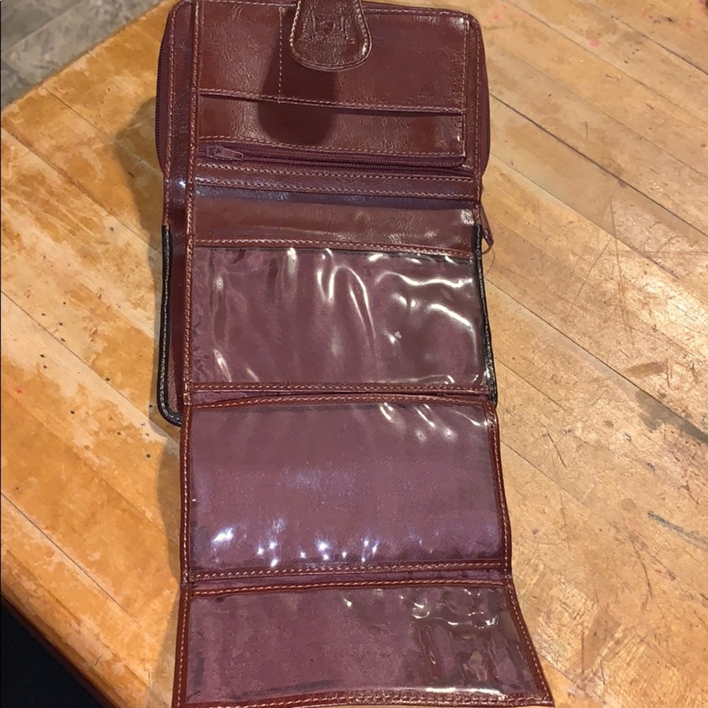 Wallet - Picture 3 of 8